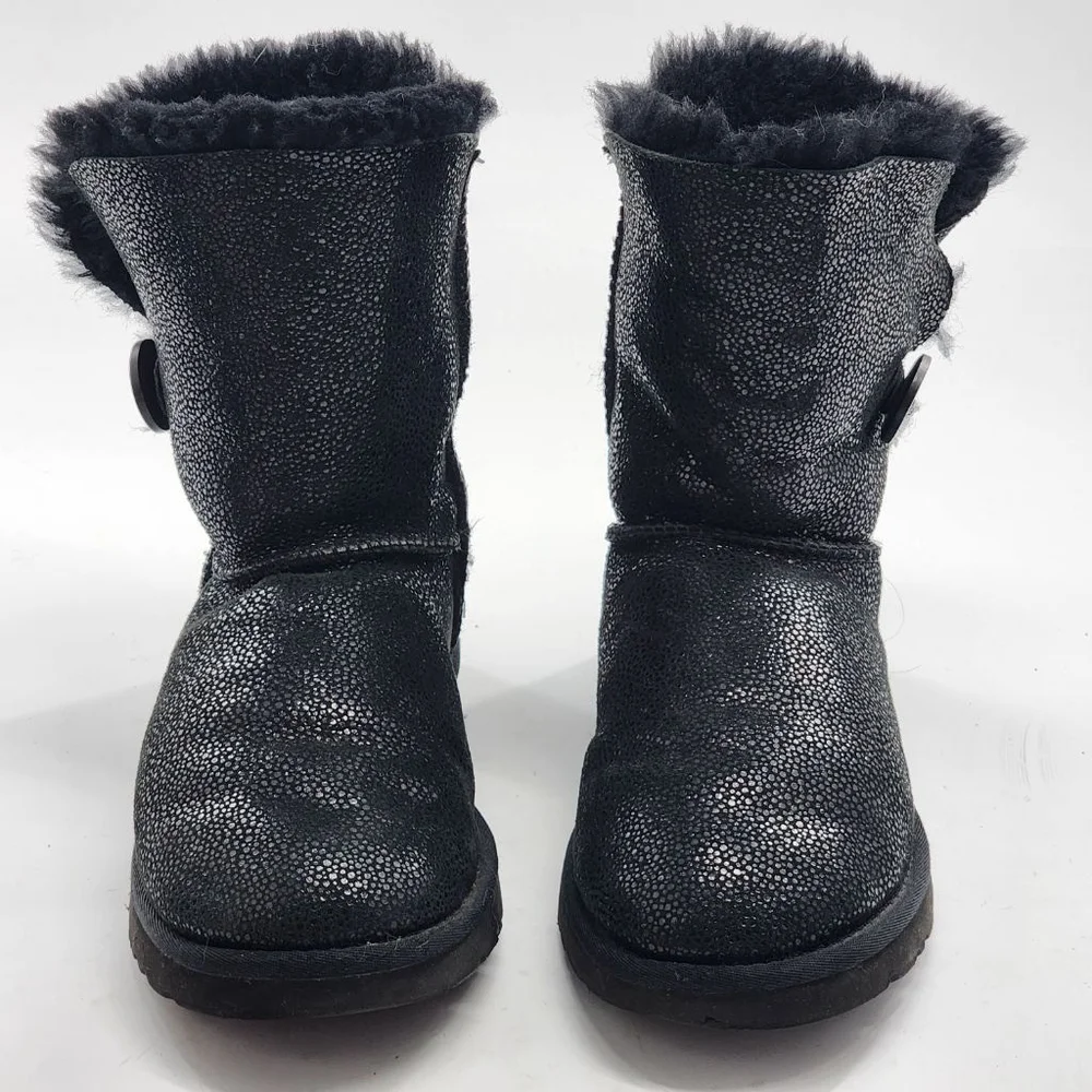 UGG Bailey Black Silver Sparkle‎ Shearling Sheepskin Winter Boots Size 7